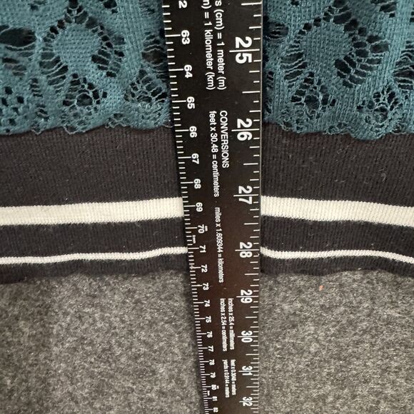 Fabletics Pullover Women's Large Teal Lace Mesh Pullover Crewneck Athleisure Top - Picture 5 of 7